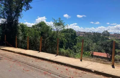Terreno à venda na Rua Mastruz, Chácaras Pousada do Vale, São José dos Campos