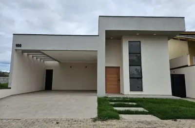 Casa térrea com piscina e 3 suítes no terras do vale
