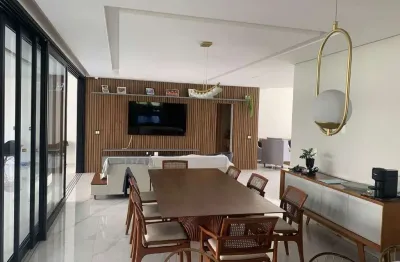 Sobrado de Alto Padrão à venda – Condomínio Reserva do Paratehy | Urbanova – São José dos Campos