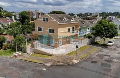 Casa com 3 quartos à venda na Rua Doutor Marins Alves de Camargo, 389, Tingui, Curitiba