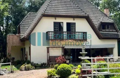 Casa com 4 quartos à venda na Rua Prodócimo Lago, 1242, Taboão, Curitiba