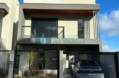 Casa em condomínio fechado com 3 quartos à venda na Rua Pau-brasil, 4184, Eucaliptos, Fazenda Rio Grande