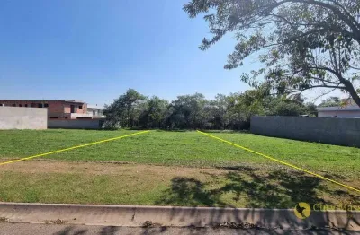Excelente terreno com área verde ao fundo, e ótima localização
