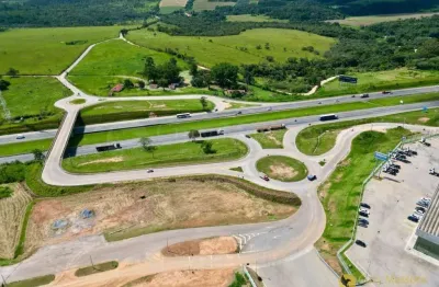Terreno em condomínio fechado à venda na Rodovia Castelo Branco, Centro, Itu