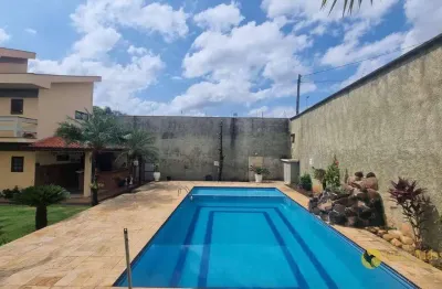 Casa com 3 dormitórios à venda, 400 m² por R$ 1.250.000,00 - Alto das Palmeiras - Itu/SP