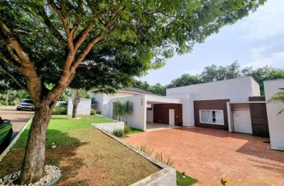 Casa térrea com 3 suítes e boteco privativo à venda no condomínio santa mônica em itu/sp.