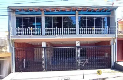 Casa com 2 dormitórios para alugar por r$2.600/mês - santo inácio - salto/sp