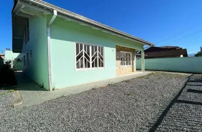 Casa com 3 quartos à venda na Rua São Virgílio, 257, Vila Nova, Joinville