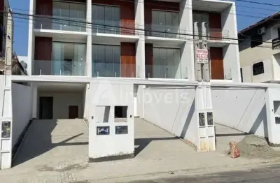 Casa com 3 quartos à venda na Rua Inconfidentes, 340, Bom Retiro, Joinville