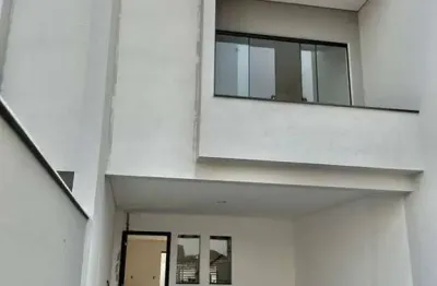 Amplo imóvel de 107 m² com 1 suíte e 2 dormitórios – moderno e prático!