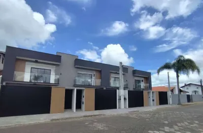 Geminado com 3 suítes no bairro floresta em joinville/sc.