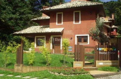 Casa com 3 quartos à venda na Rua Da Ladeira, 385, Planalto, Gramado