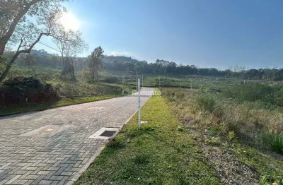 Terreno à venda na Avenida Trab., 1, Várzea Grande 1º de Maio, Gramado