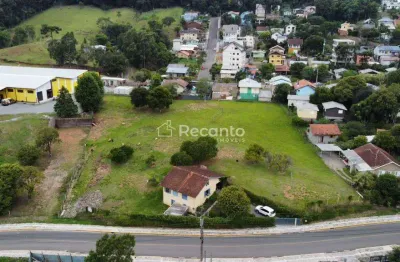 Apartamento à venda na Rua Serafim Benetti, Floresta, Gramado