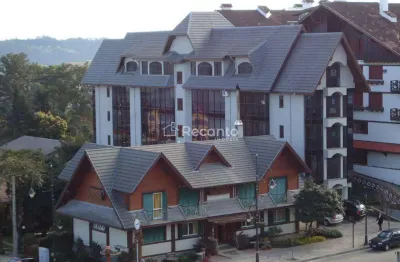 Apartamento à venda na Avenida Borges De Medeiros, Centro, Gramado