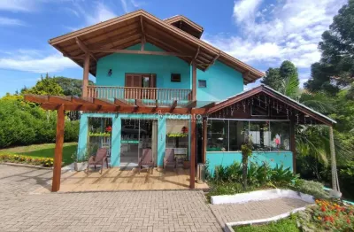 Casa comercial à venda na Rua Gustavo Velp, Planalto, Gramado