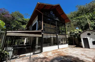 Casa em condomínio fechado com 6 quartos para alugar na Avenida Hercílio Ferreira dos Santos, Carlos Guinle, Teresópolis