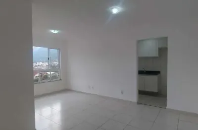 Apartamento com 2 quartos para alugar na Rua Amapá, Araras, Teresópolis