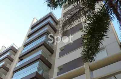 Local tranquilo - prédio novo com lazer completo. condomínio baixo.