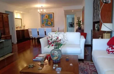 Apartamento  confortável e pronto para morar no real parque.