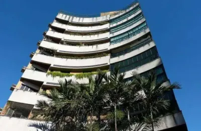 A passos da praça! altamente especializada em apartamentos na praça do real parque