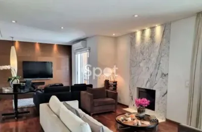 Apartamento com planta generosa ampla varanda com vista aberta, no melhor do real parque!