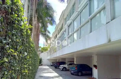 Loft moderno com vista para o verde no real parque! único.