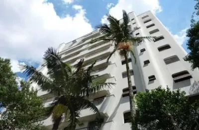 Cobertura- com muita área externa- muito sol e privacidade! disponibilidade- pronto aten