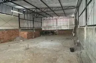 Barracão / Galpão / Depósito para alugar na Avenida Joaquim Nogueira, 54, São Cristóvão, Cabo Frio