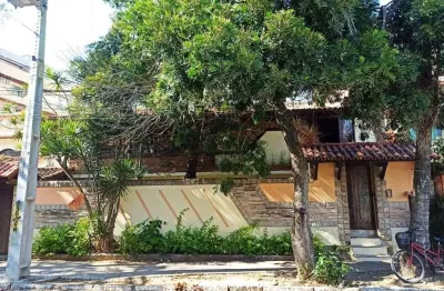 Casa com 6 dormitórios à venda, 300 m² por r$ 2.500.000,00 - centro - cabo frio/rj