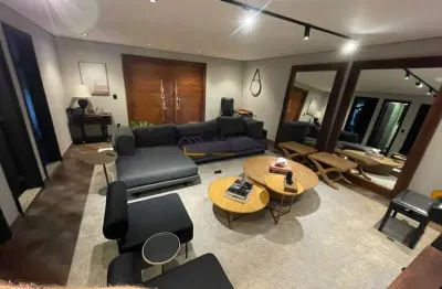 Casa em condomínio fechado com 3 quartos à venda na Rua Francisco José Rodrigues Neto, --, Panamby, São Paulo
