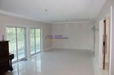 Panamby!  4 quartos, sendo 3 suítes, 6 vagas de garagem!