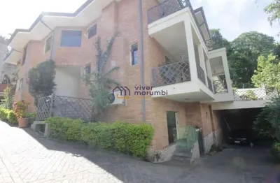 Excelente casa sofisticada, reformada, rua tranquila fácil acesso a marginal