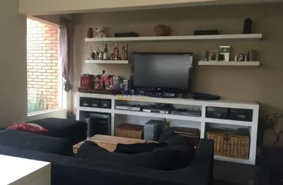 Excelente cobertura em localização diferenciada no jardim guedala