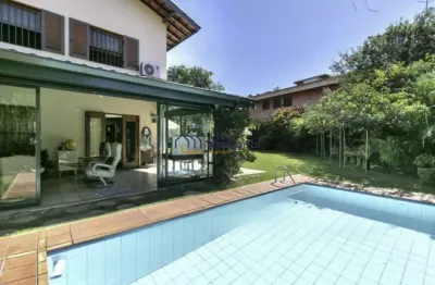 Casa com 4 quartos à venda na Rua Jacunda, --, Real Parque, São Paulo