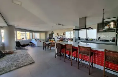 Lindo apto, próximo ao colégio porto seguro panamby.