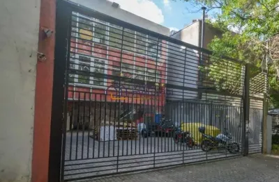 Excelente ponto comercial em vila andrade, 540m², 8 salas com 6 vagas para clientes.