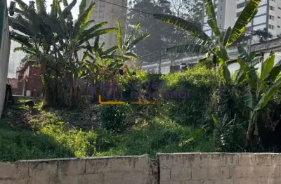 Terreno em vila andrade 300m² - 10x30m - excelente localização. zoneamento zc