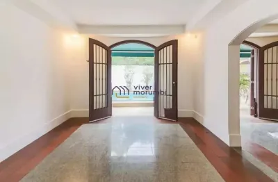 Excelente casa com piscina // frente à linda praça com muito verde!! grande oportunidade!!! confira!