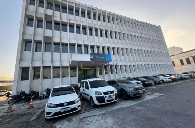 Prédio com 42 salas para alugar na Avenida das Nações Unidas, --, Jurubatuba, São Paulo