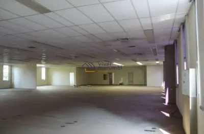 Vende-se galpão business park alugado (2.194m²) próximo ao shopping sp market