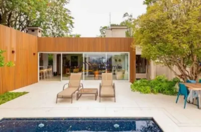 Jardim guedala/casa em rua fechada/ alto padrão/ linda vista/ 3 suítes/ piscina/ sauna/ segurança!!!