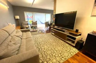 Casa em condomínio fechado com 3 quartos à venda na Rua Jacatirão, --, Chácara Flora, São Paulo