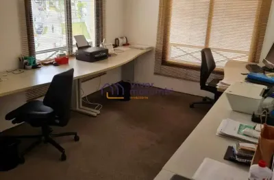 Para investidor, conjunto comercial no morumbi com renda!
