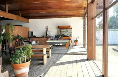 Casa com 6 quartos à venda na Rua General Euclides Figueiredo, --, Morumbi, São Paulo