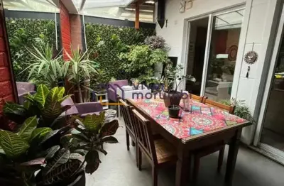 Casa em condomínio fechado com 3 quartos à venda na Rua do Símbolo, --, Morumbi, São Paulo