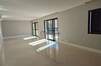 Apartamento com 3 quartos para alugar na Rua Itapaiuna, --, Panamby, São Paulo