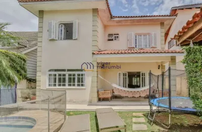 Casa Residencial de Alto Padrão no Morumbi - 5 Dormitórios (3 Suítes)