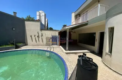 Casa com 3 quartos para alugar na Rua Aldo Travaglia, --, Vila Sônia, São Paulo