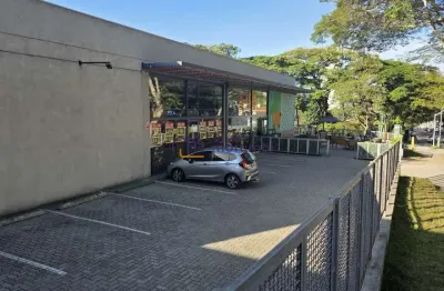 Barracão / Galpão / Depósito à venda na Avenida Morumbi, --, Morumbi, São Paulo
